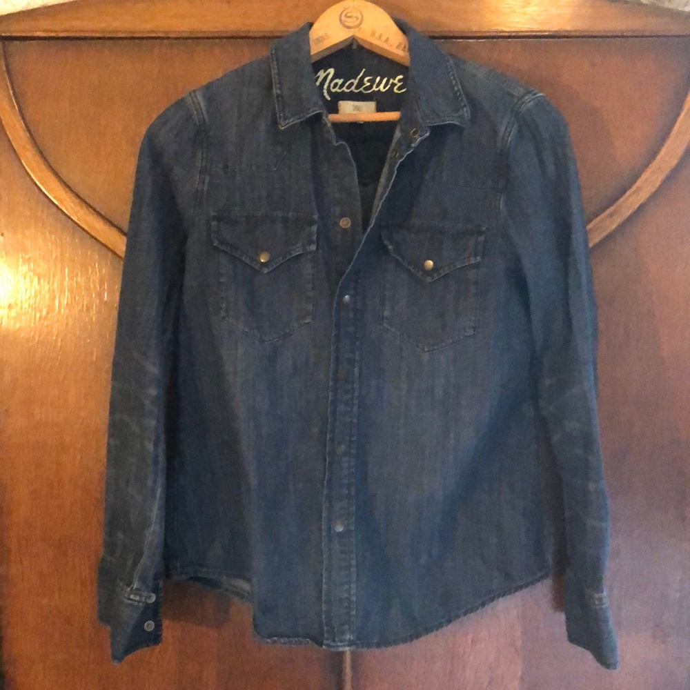 Madewell sm denim snap button top